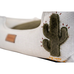 Green Cactus Bed